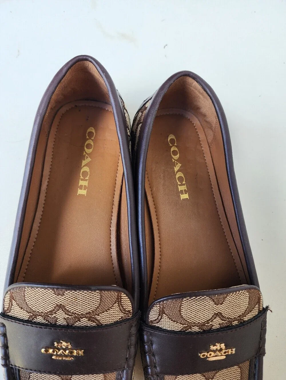 COACH ODETTE MONOGRAM LOGO BROWN & TAN LOAFER SLIP ON SZ 7.5B